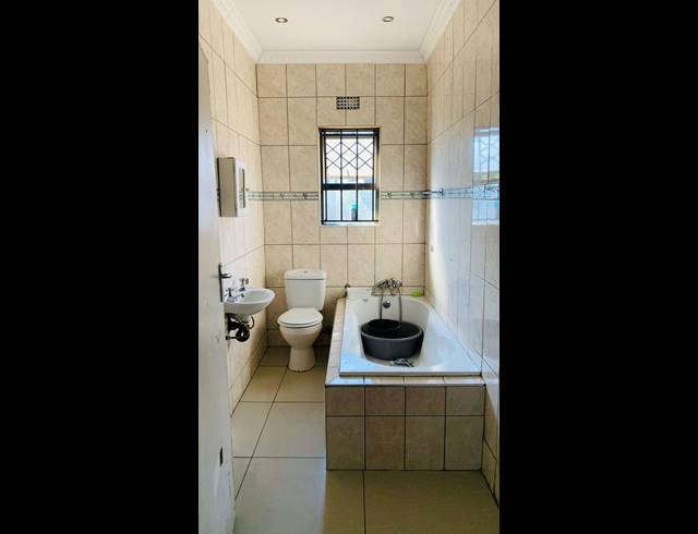 4 BEDROOM HOUSE FOR SALE IN MTUBATUBA RURAL